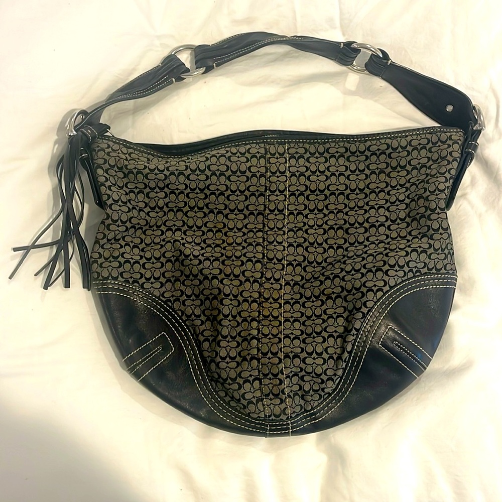 Coach Hobo Purse Black with Leather Trim
Signature print 
A0751-F02158